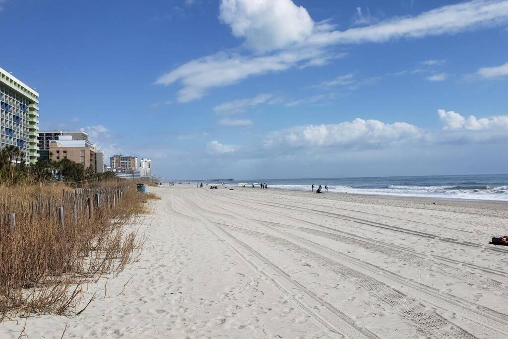 Ocean Front Comfy Condo W/Kitchen, Sleeps 4, Snowbird Paradise Myrtle Beach Exterior foto